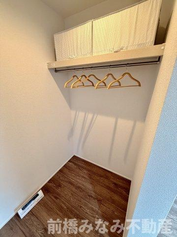【新築】前橋市関根町　２号棟(全３棟)　グラファーレ　新築建売分譲の収納
