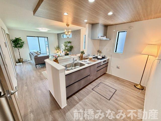 【新築】前橋市関根町　２号棟(全３棟)　グラファーレ　新築建売分譲のキッチン