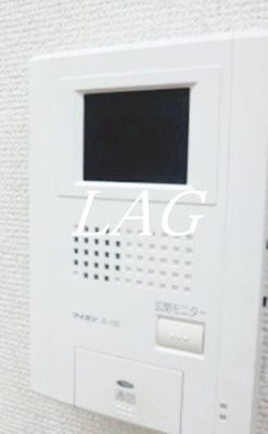 【セキュリティ】 | アムール Pine | モニター付きインターフォンです。