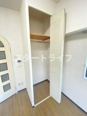 大阪市淀川区塚本３丁目の賃貸マンションの収納