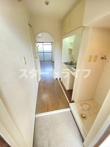 大阪市淀川区塚本３丁目の賃貸マンションの玄関