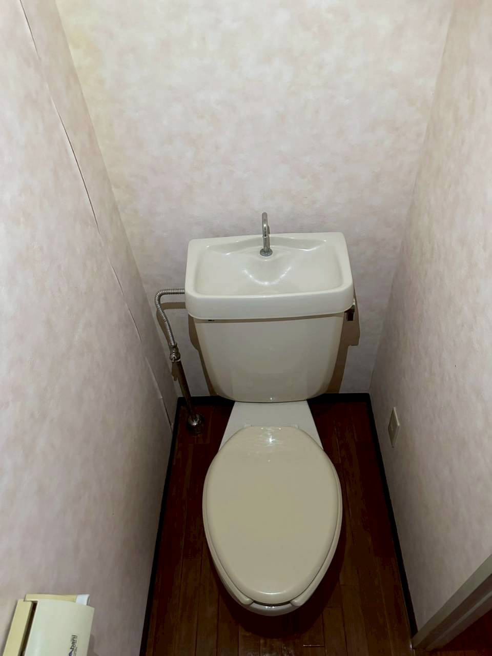 I-PLAZAのトイレ|落ち着いた色調のトイレです