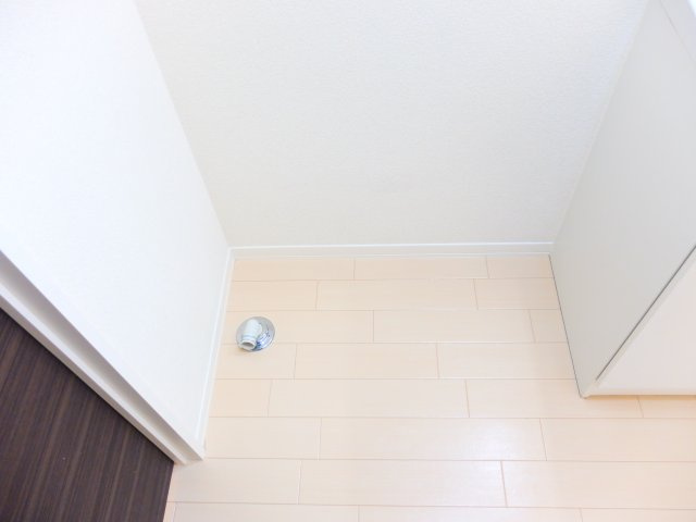 丹波市春日町黒井のアパートの洗面所|室内洗濯機置場も設置しています！