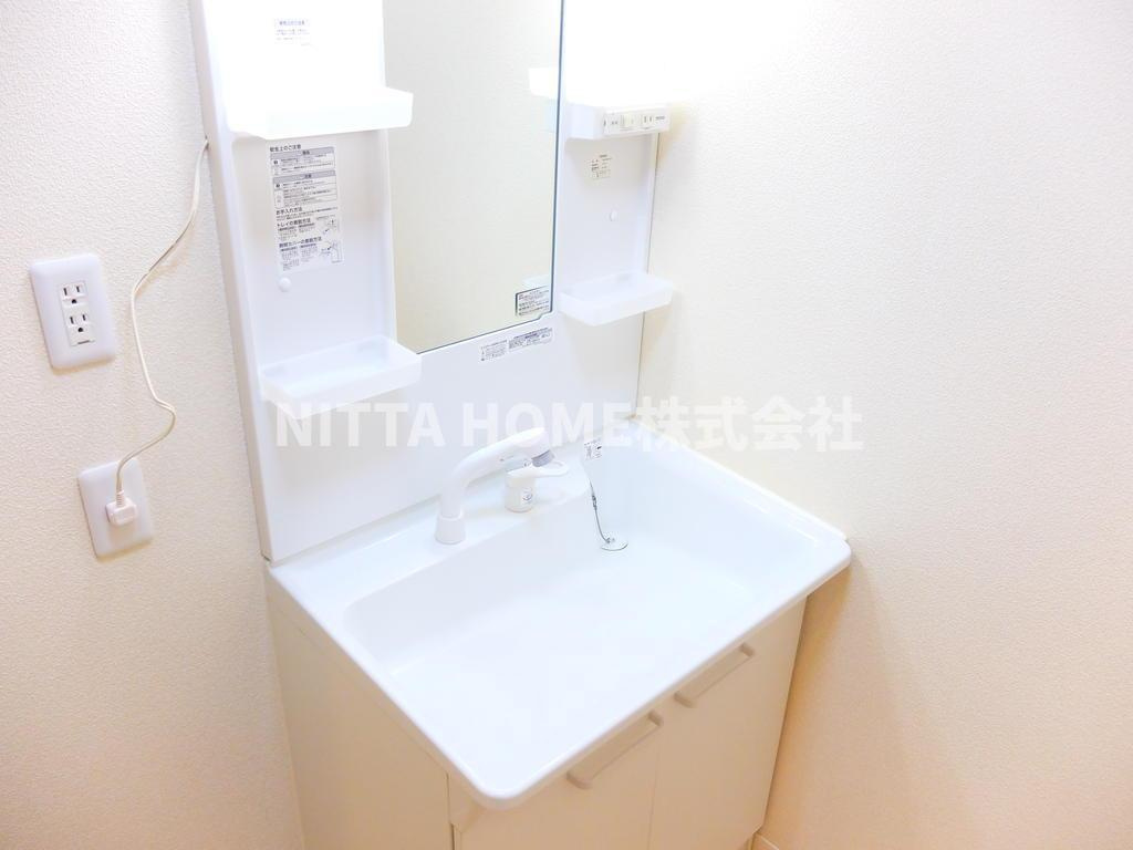 丹波市春日町黒井のアパートの独立洗面台|洗髪洗面化粧台です★