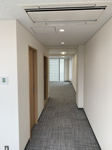 ワークステージ西宮のロビー