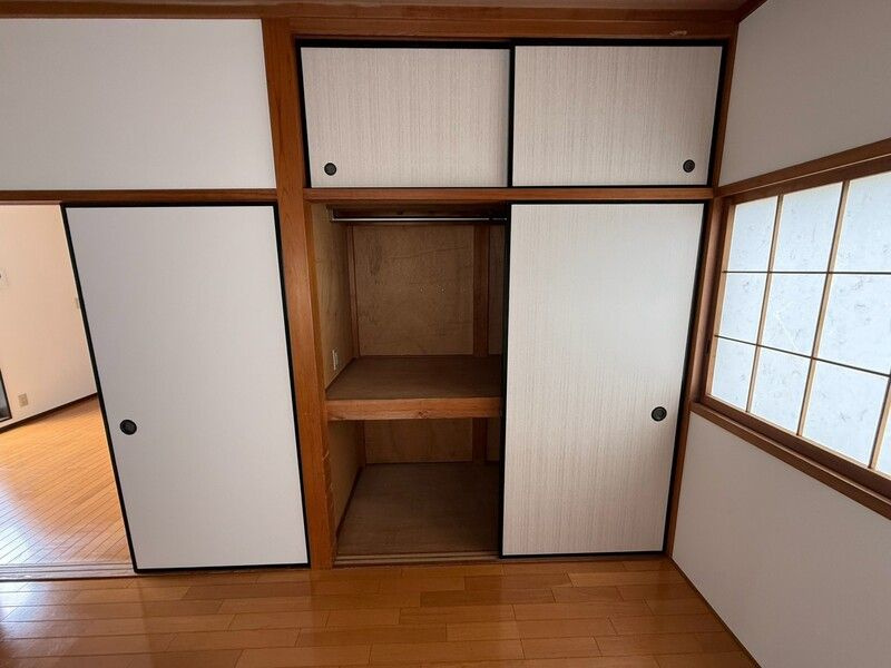 西窪町ハイツの収納
