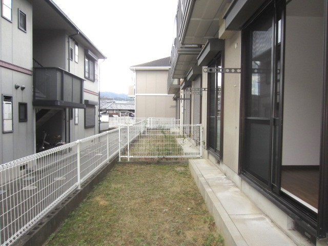 【庭】 | フレグランス阪南C棟