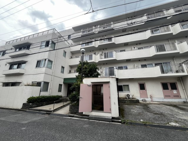 ドミール津田沼の外観