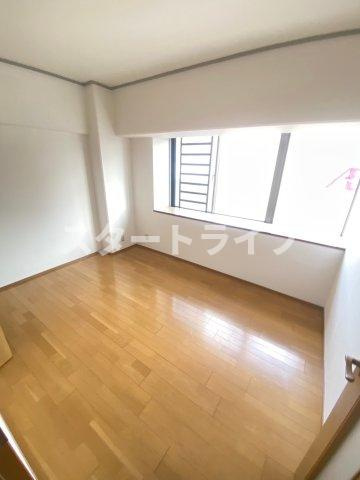 大阪市東淀川区豊新２丁目の賃貸マンションの収納
