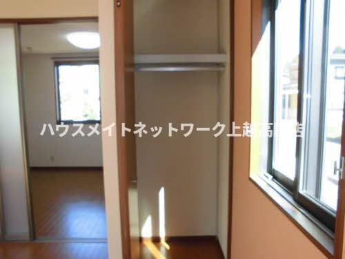 グラディエントの収納|クローゼット