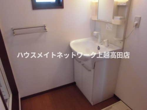 グラディエントの独立洗面台|洗髪洗面化粧台