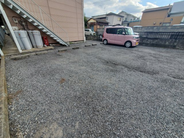 アタゴコーポラスの駐車場|駐車場があります（敷地内です）