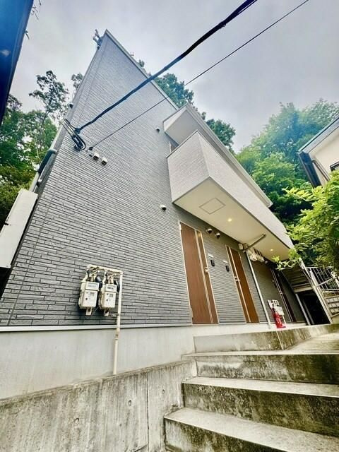 DEN小机の外観