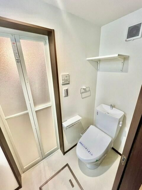 DEN小机のトイレ
