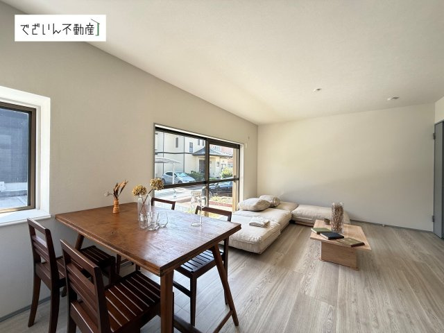 【居間・リビング】 | 川島町八幡1丁目　中古住宅   | 現地(2026年9月撮影)