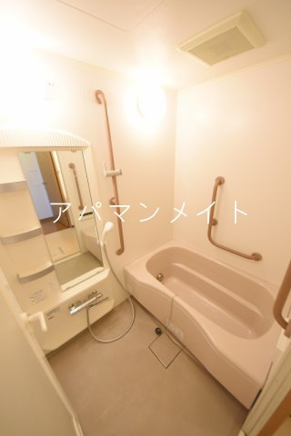 【浴室】 | ウエストヴィレッジ | 追い焚き機能付き