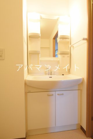 【洗面所】 | ウエストヴィレッジ | 使いやすい洗面所です