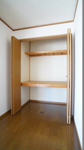 コーポ若枝の収納