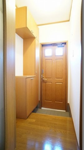 コーポ若枝の玄関