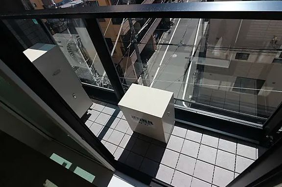 草野ビルのバルコニー|バルコニー付きです