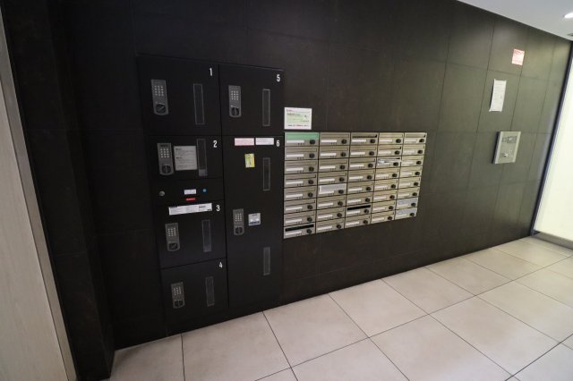 GENOVIA板橋本町駅前green veilのその他共用部分|宅配ボックス