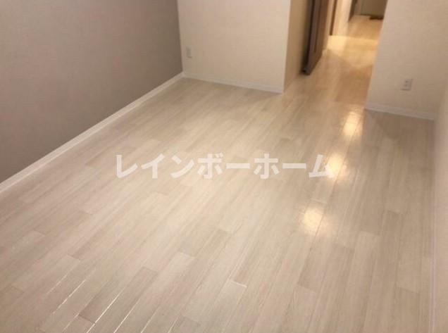 シエルの寝室