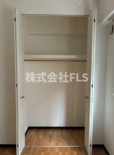 中央区日本橋本町１丁目の賃貸マンションの収納