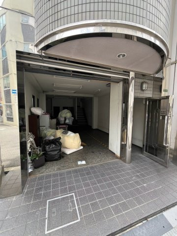 ニシテンマのエントランス