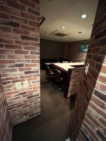 大阪市港区八幡屋１丁目の店舗事務所のロビー