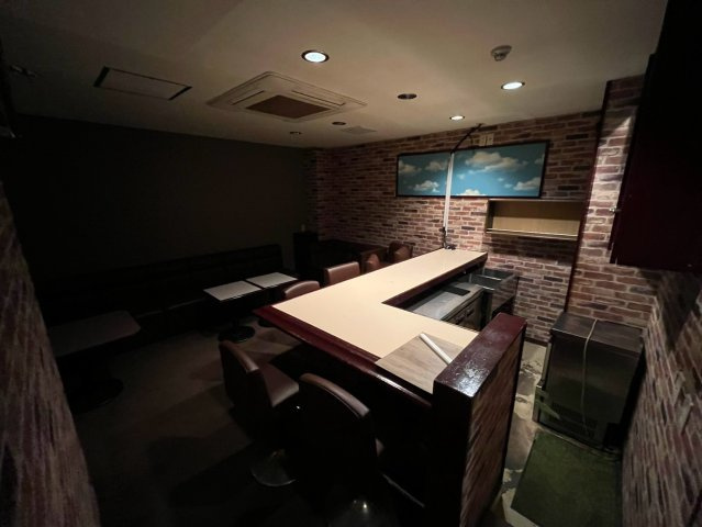 大阪市港区八幡屋１丁目の店舗事務所のロビー