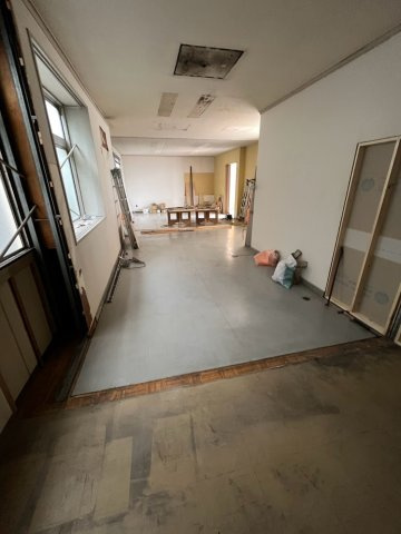 大阪市西区境川2丁目倉庫・事務所のロビー