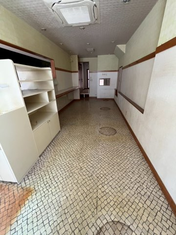 大阪市天王寺区松ケ鼻町の店舗事務所