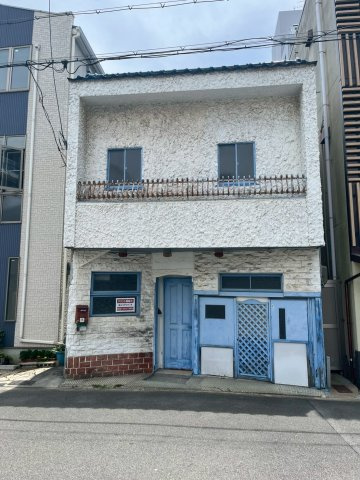 築港4丁目戸建て