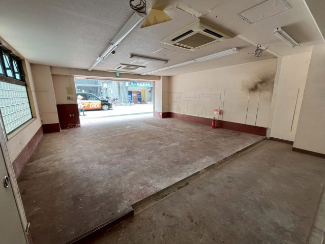 大阪市北区長柄西１丁目の店舗事務所のロビー