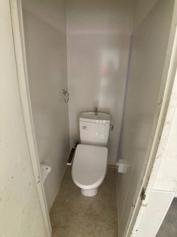 ヴィクトリアコート長瀬のトイレ