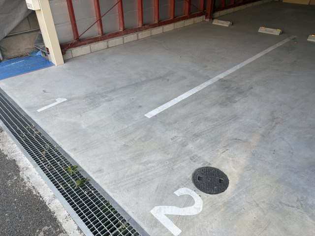 庄内幸町１丁目 事務所の駐車場