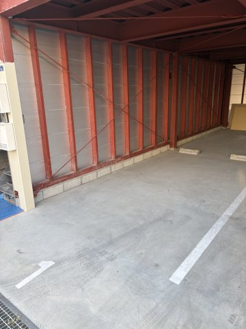 庄内幸町１丁目 事務所の駐車場