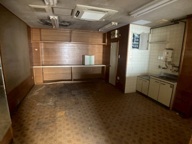 大阪市東淀川区大隅２丁目の店舗事務所のロビー