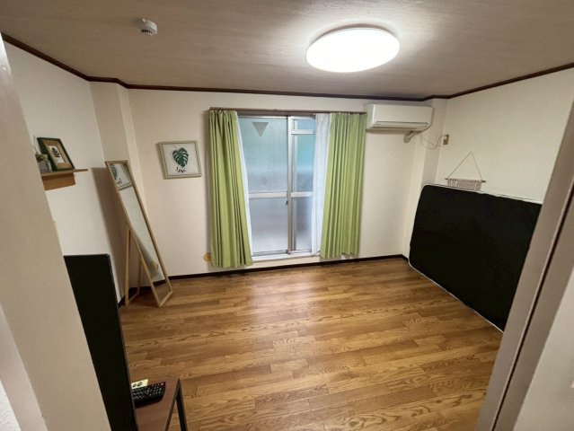 大阪市中央区島之内２丁目の店舗事務所の居間・リビング