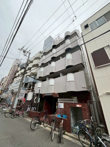 大阪市生野区新今里３丁目の店舗一部の外観