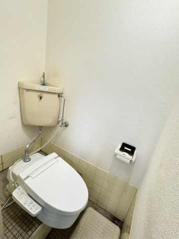 大阪市中央区和泉町１丁目の事務所のトイレ