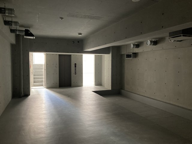 大阪市中央区宗右衛門町の店舗一部