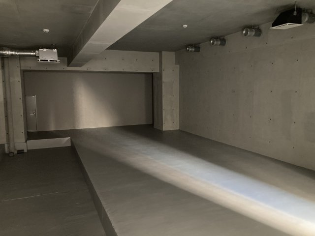 大阪市中央区宗右衛門町の店舗一部