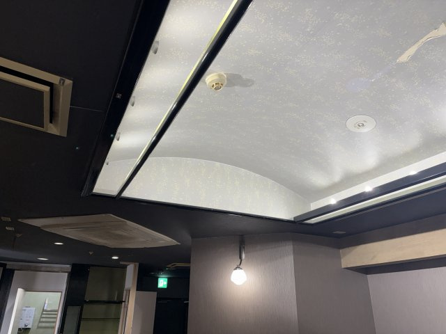 尼崎市神田北通３丁目の店舗事務所の内装