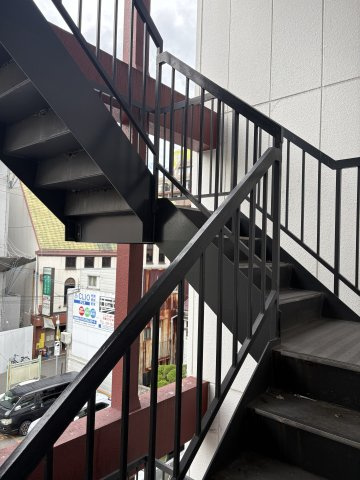 尼崎市神田北通３丁目の店舗事務所のその他共用部分|非常階段
