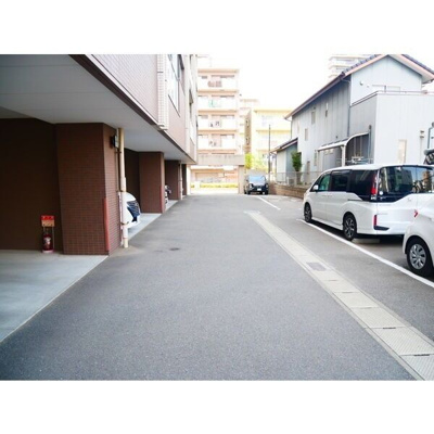 【駐車場】 | ライフ姪の浜