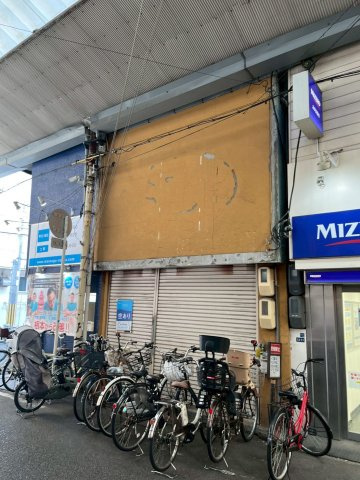 大阪市西成区玉出中１丁目の店舗事務所の外観