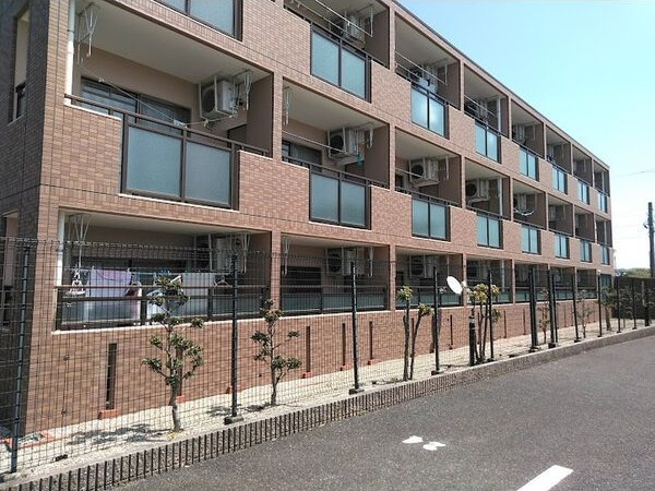 サンクレストの外観