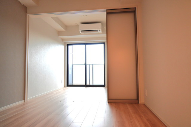 ルフォンプログレ西大井プレミアの居間・リビング|※写真は同タイプ住戸です。