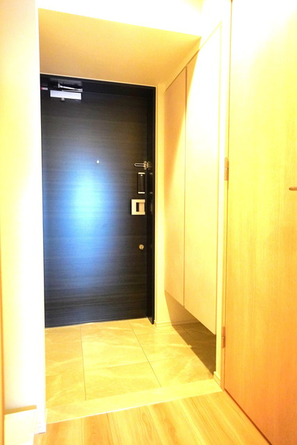 ルフォンプログレ西大井プレミアの玄関|※写真は同タイプ住戸です。